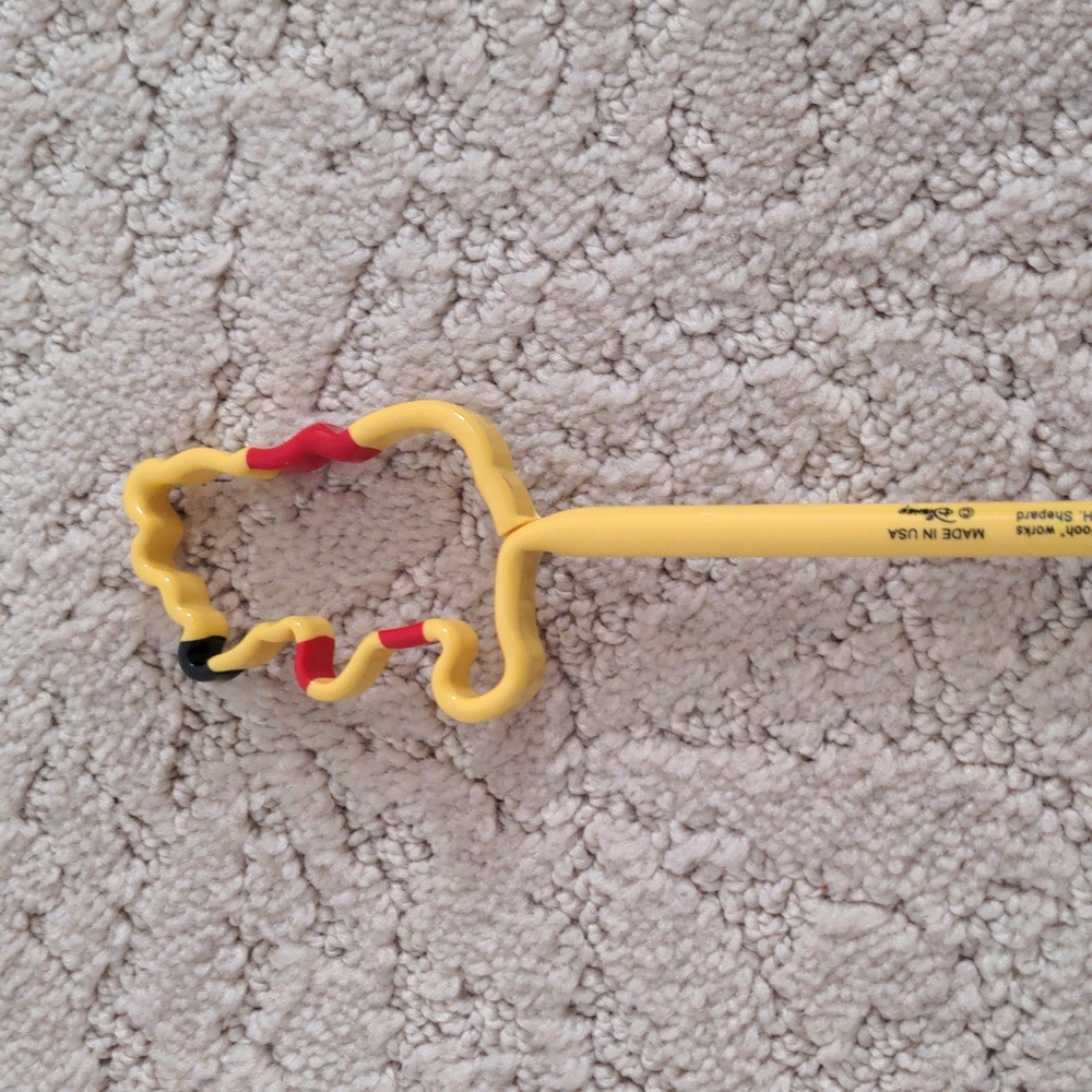 Disney Winnie the Pooh shaped pen